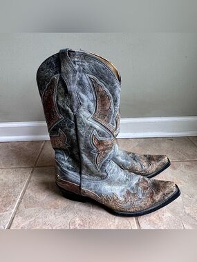 Corral Boots Snip Toe Gray Leather Distressed Cowboy Boots​
